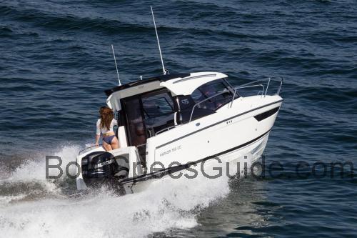 Parker 750 Cabin Cruiser fiche technique et avis